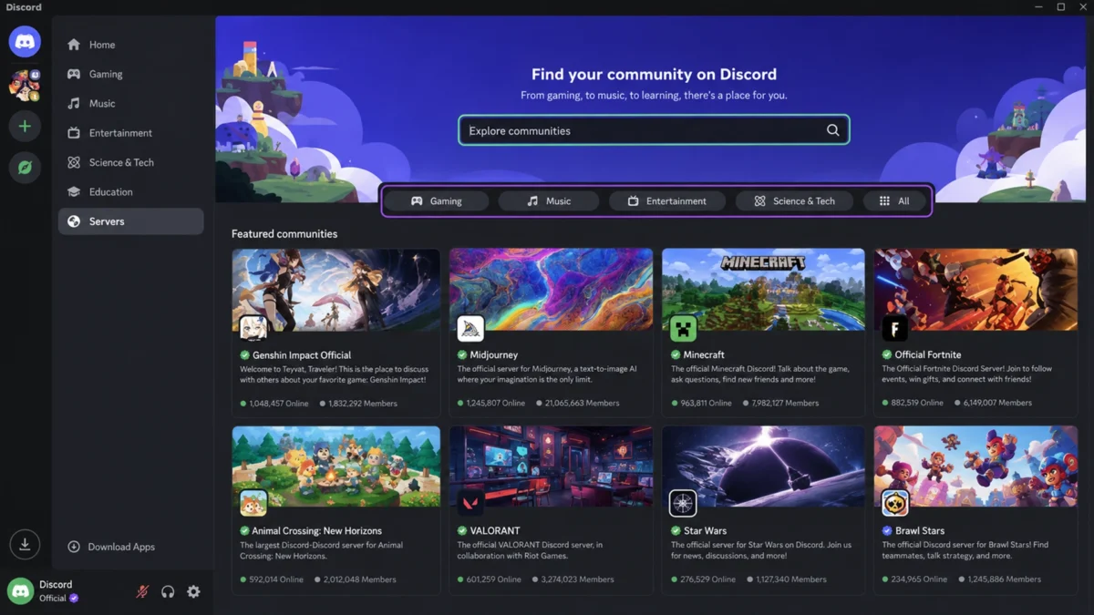 каталог публичных серверов в разделе Discover приложения Discord.