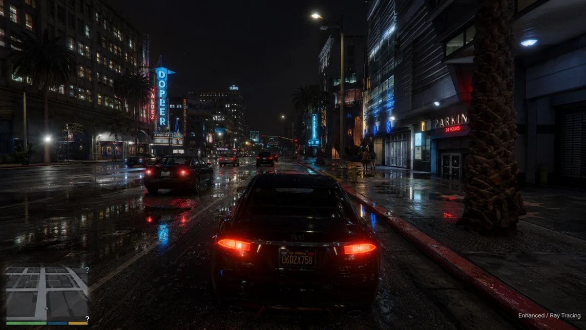 GTA V Enhanced на PC с трассировкой лучей в ночном Лос-Сантосе.